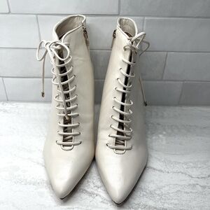 Gianni Bini Cream Lace-Up Boots - Size 9 - NEW